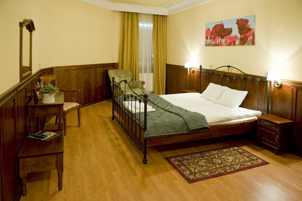 Hotel Kresowianka Bydgoszcz Dış mekan fotoğraf